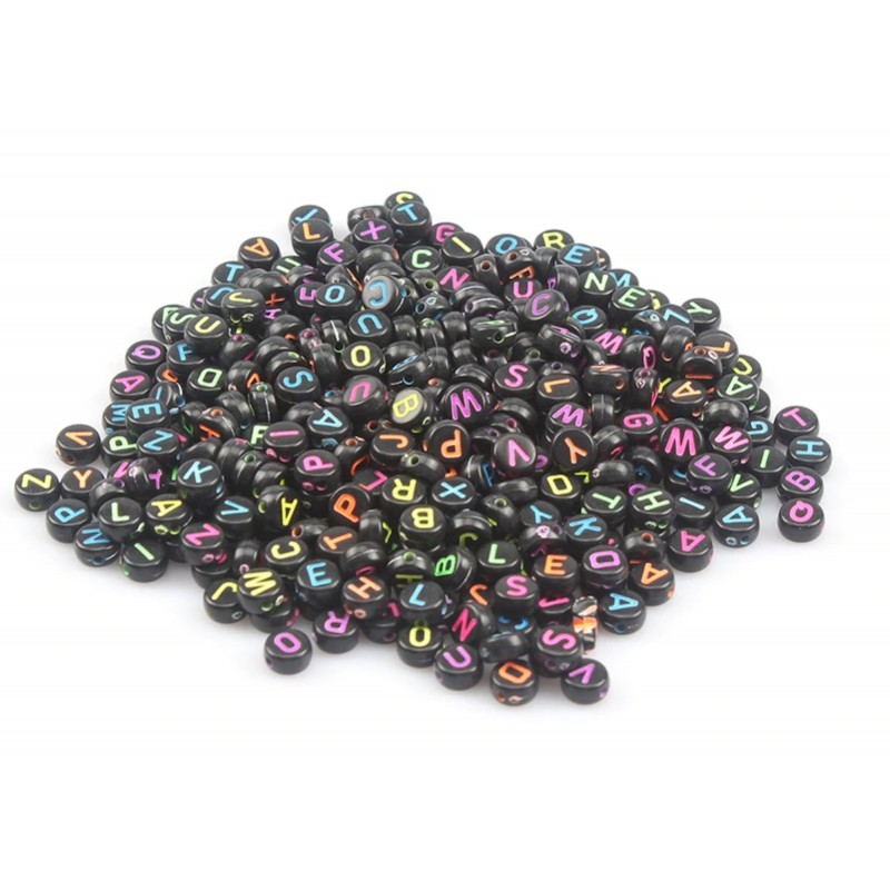100 perles rondes noires 6mm avec lettres multicolores 