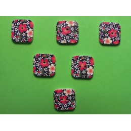 LOT 6 BOUTONS BOIS : carré motif fleur 15mm (n°07) 