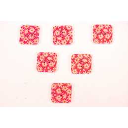 LOT 6 BOUTONS BOIS : carré motif fleur 15mm (03) 