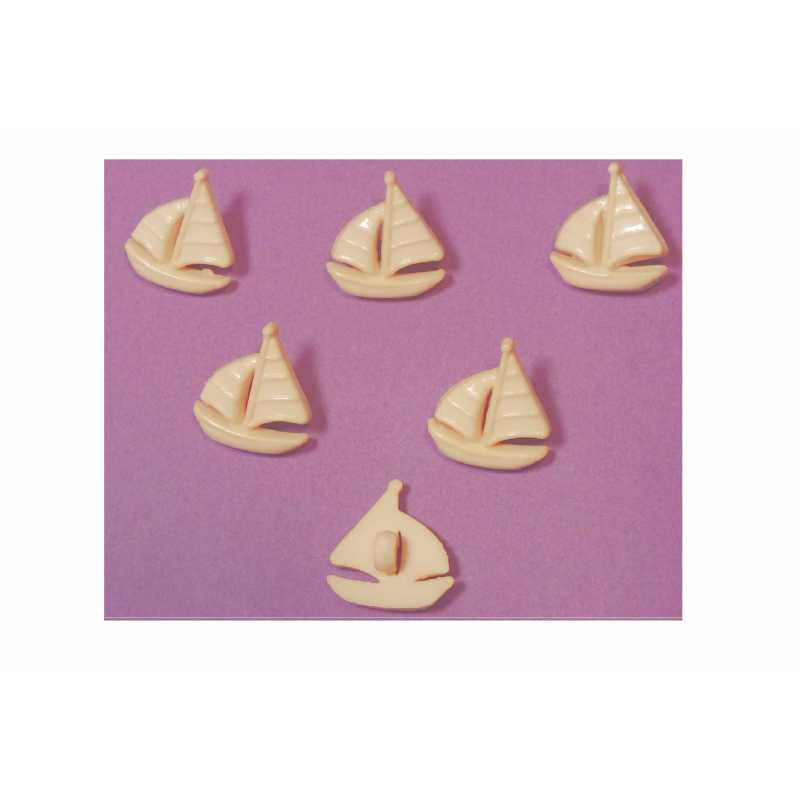 LOT 6 BOUTONS ACRYLIQUES : bateau jaune pale 16*14mm 