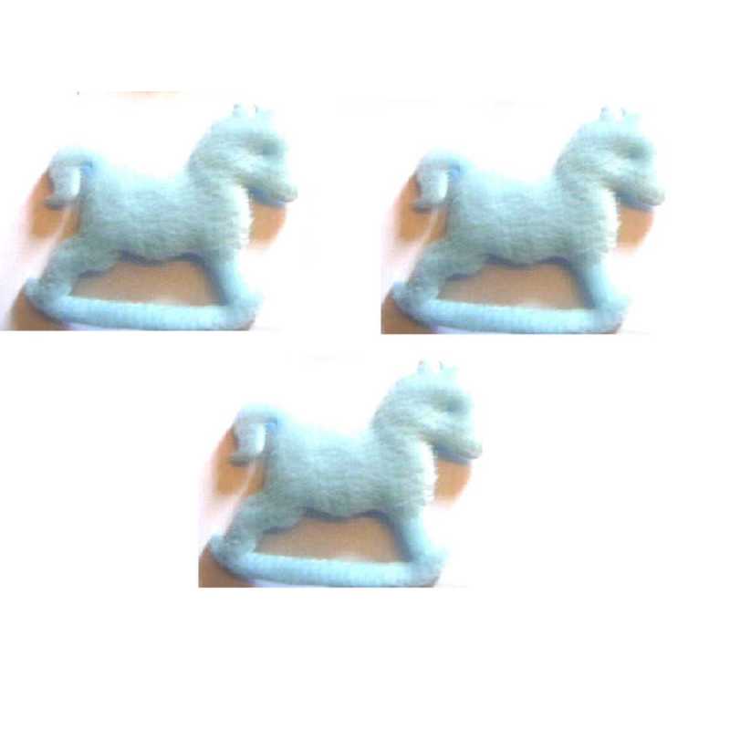 LOT 3 APPLIQUES TISSUS : cheval bascule polaire bleu 5*5cm 