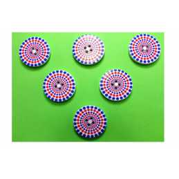 LOT 6 BOUTONS BOIS : rond motif fantaisie 30mm (13) 