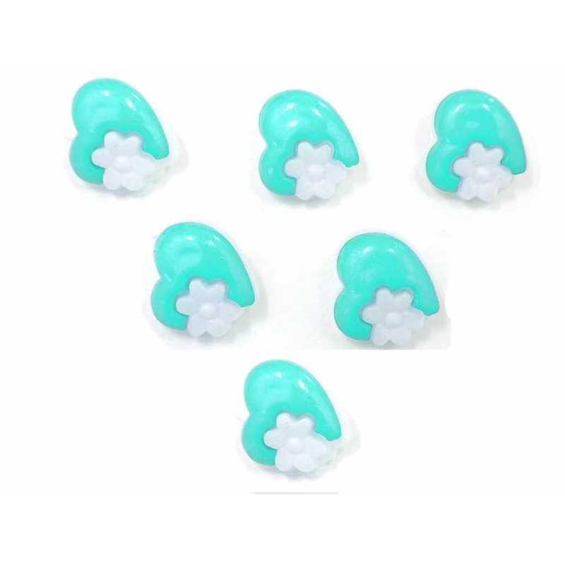 LOT 6 BOUTONS ACRYLIQUES : coeur bleu clair + fleur blanche 14*14mm 