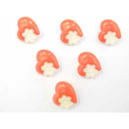 LOT 6 BOUTONS ACRYLIQUES : coeur orange + fleur blanche 14mm 