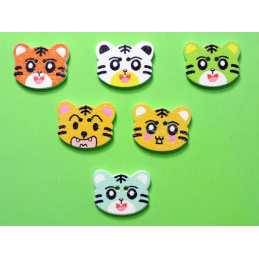  LOT 6 BOUTONS BOIS : tete de chat 21*17mm (02) 