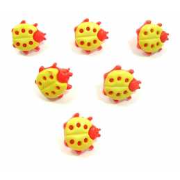 LOT 6 BOUTONS ACRYLIQUES : coccinelle jaune/orange 17*16mm 