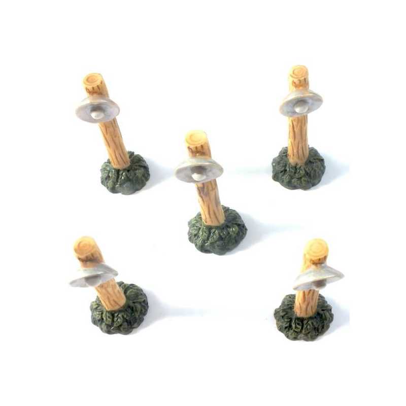 MINIATURE RESINE : lot 5 lampadaires hauteur 4.2cm 