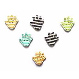 LOT 6 BOUTONS BOIS : main 18*18mm (04) 