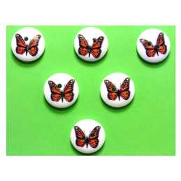LOT 6 BOUTONS BOIS : rond motif papillon 15mm (04) 