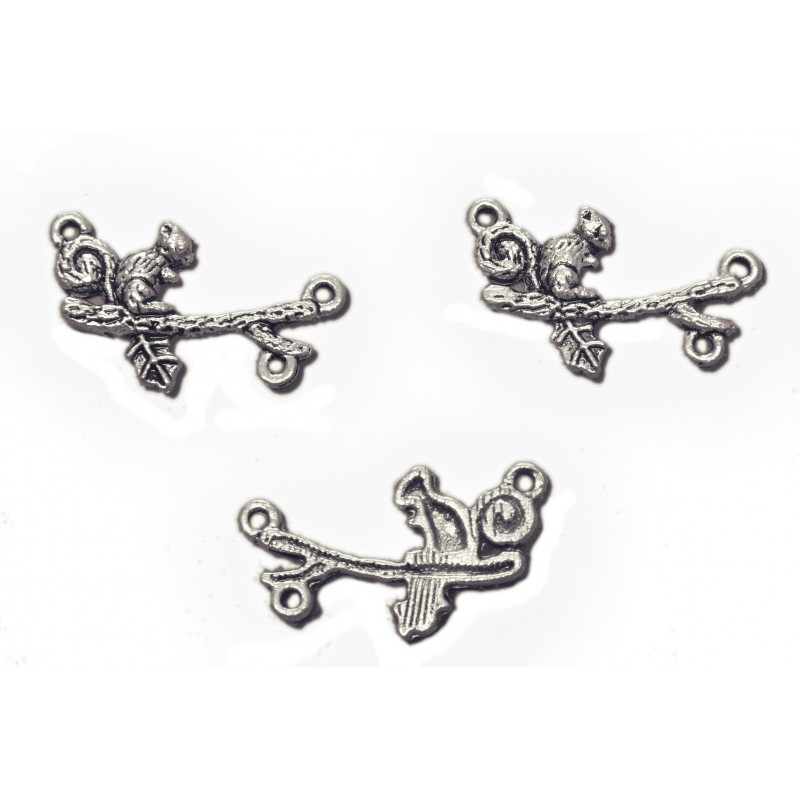 LOT 3 CHARMS/BRELOQUES  plaqué argent : écureuil branche 24*14mm (01) 