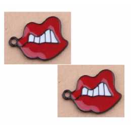 LOT 2 BRELOQUES/CHARMS METAL NOIR : lèvre 25*15mm (01) 