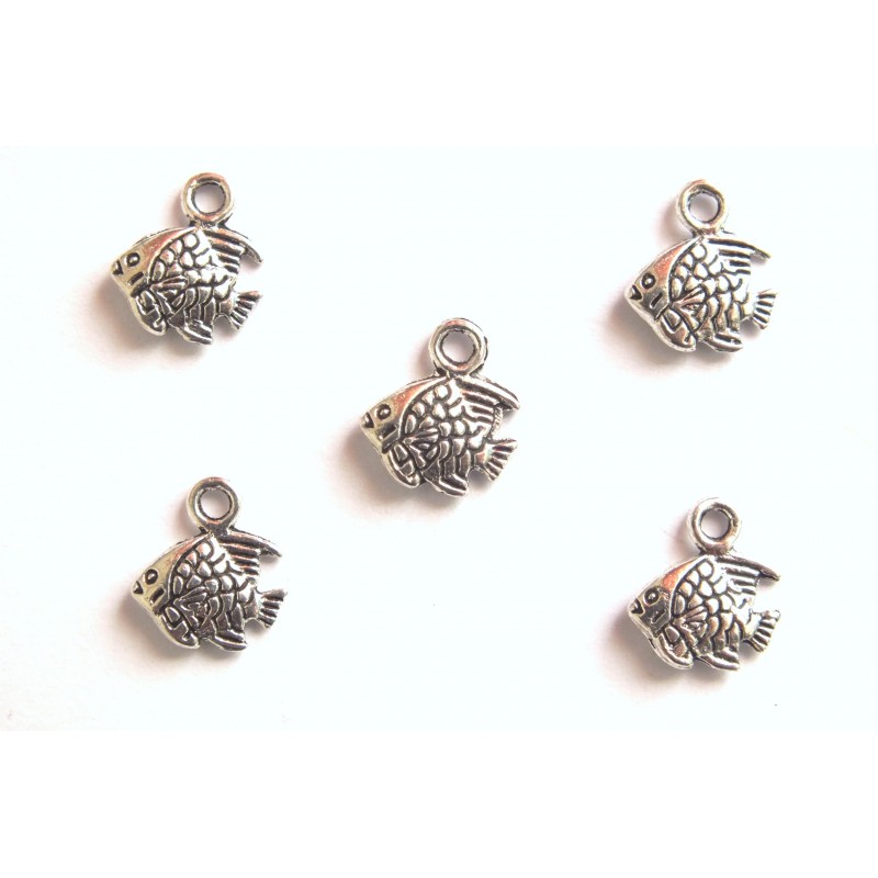 LOT 5 BRELOQUES/CHARMS METAL argenté : poisson 10*8 mm  
