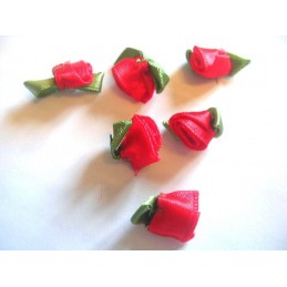 LOT  6 APPLIQUES TISSUS  : fleur rouge 15mm