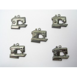 LOT  5 CHARMS METALS NOIRS  : machine a coudre 15 mm
